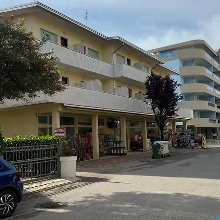 Stella Bibione, Near Μπιμπιόνε
